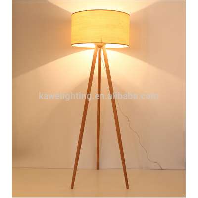 Nordic Style morden floor lamp wood pole Fabric lamp shape hote or home used CE RoHS